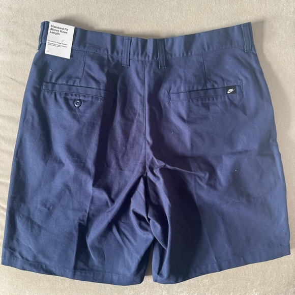 Nike men’s chino shorts, M - Picture 5 of 5